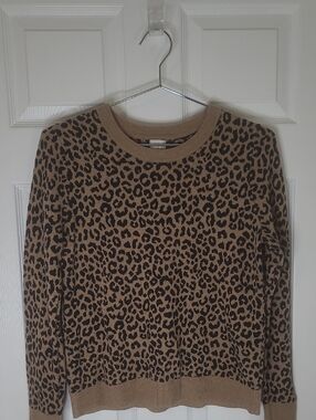 a new day Tan & Black Leopard Print Crewneck Sweater